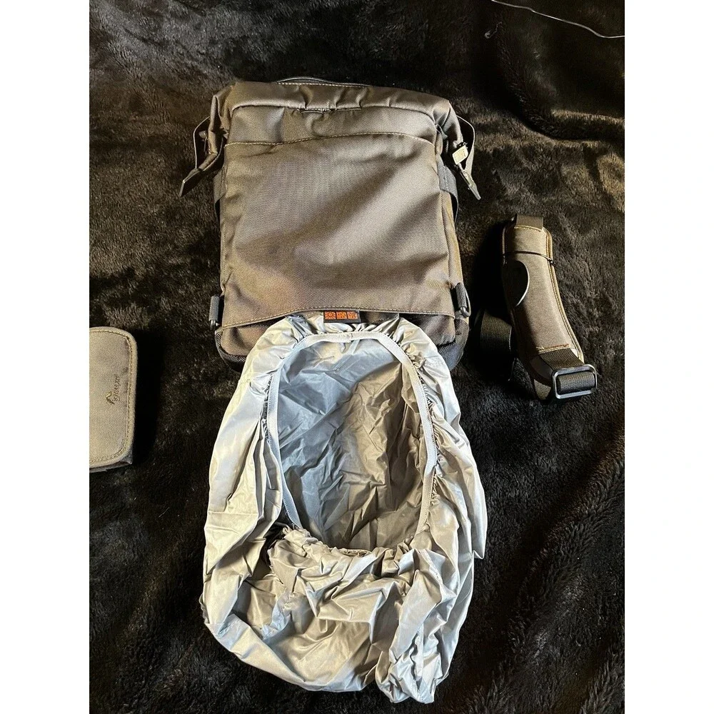 Lowepro Classified 160AW Shoulder Bag (Sepia Color)
